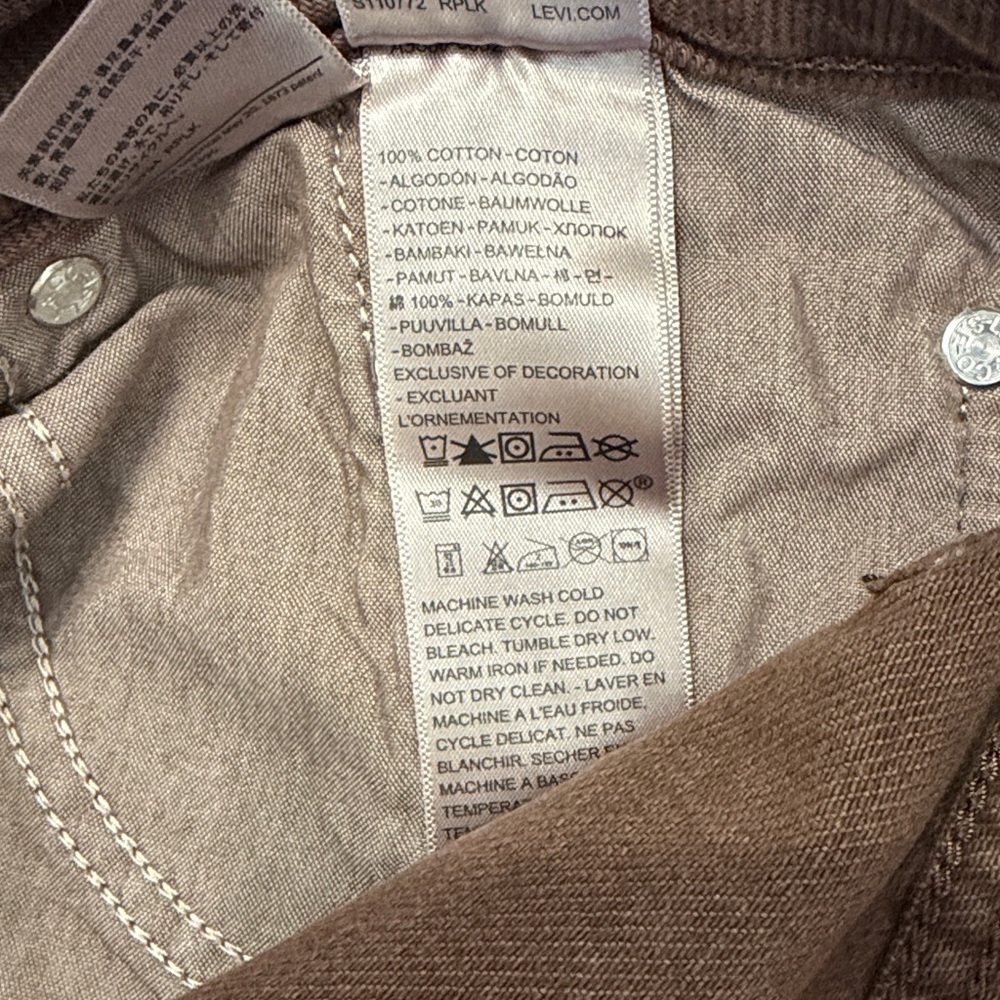 Levi's Low Loose Jeans in Braken Brown Size 29x30 NWT - Picture 10 of 12